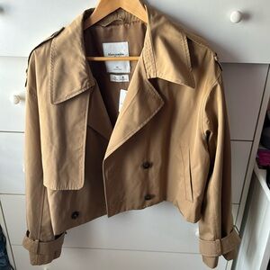 NWT ABERCROMBIE CROPPED TRENCH COAT